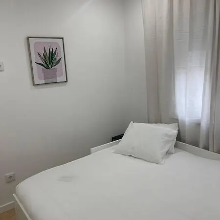 Lovely 2 Bedroom Apartment In South Lisbon Barreiro  Exterior photo