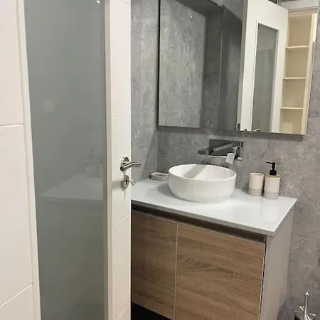 Lovely 2 Bedroom Apartment In South Lisbon Barreiro  Exterior photo
