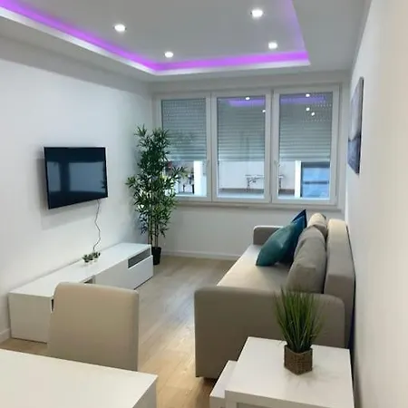 Lovely 2 Bedroom Apartment In South Lisbon Barreiro  Exterior photo